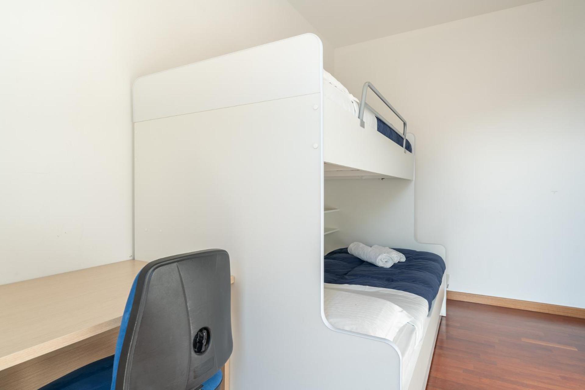 Large Well-Equipped Appartement Near Como Lake Lecco Bagian luar foto